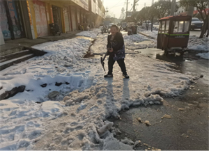 雪后的校园
