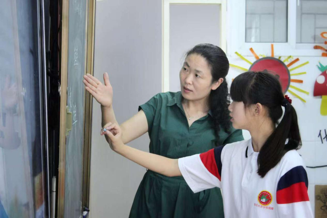 见玉娟：用爱叩响无声世界丨2025年度全省教书育人楷模