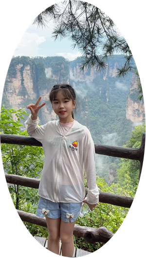 贾雯馨图片1