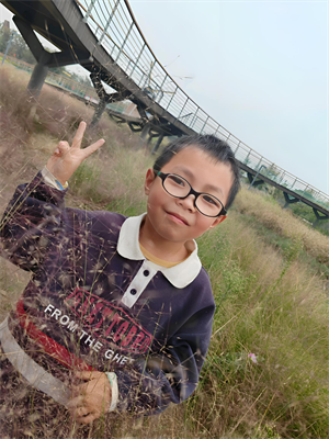 张铭哲 图片1