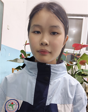 吴依然 图片1