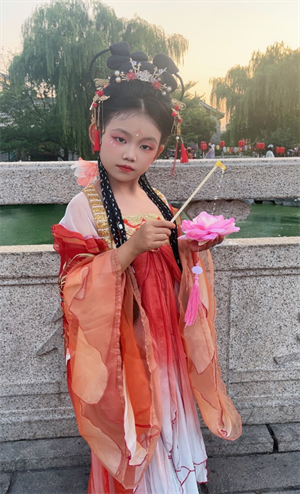 易昭辰图片1