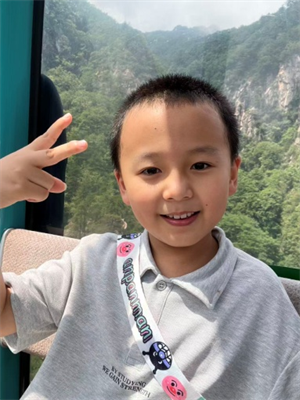 方子晨 图片1
