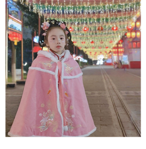 盛诗嫣图片1