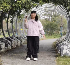 李佳茹   图片1