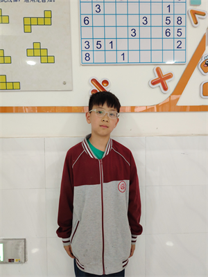13 梁皓琰图片1
